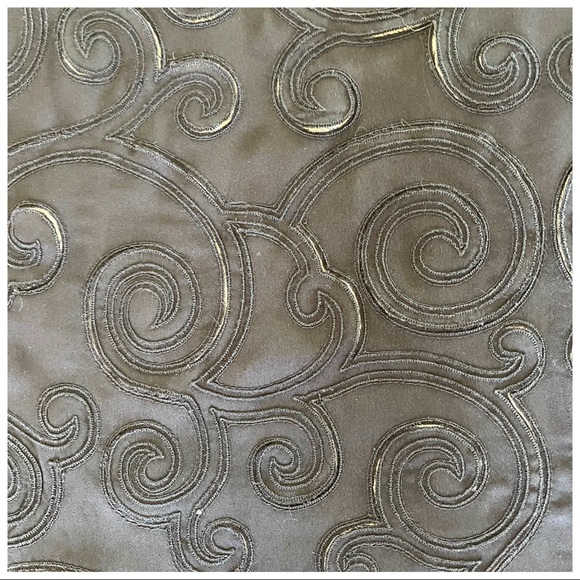 Catherine Malandrino Laser Cutout Top - Picture 3 of 9